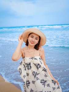 ​9个海边拍照姿势，氛围感满满，拍照气质又好看