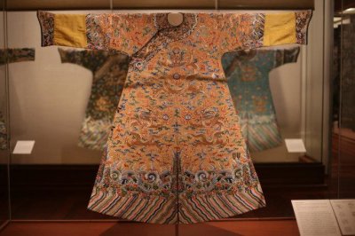 ​还原清朝的官服等级，不同图案代表不同地位！