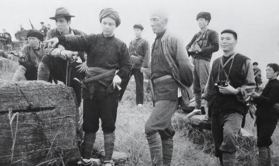 ​悍匪王大蛇身怀异术，六次被擒，五次逃脱；最后只想吃口饱饭