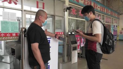 ​我县至佳木斯、鹤岗、哈尔滨等地区的客运班车全面恢复通行