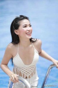 ​柬埔寨女星泳照曝光，傲人身材引网友关注