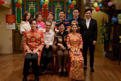 ​《外来媳妇本地郎》康天佑，戏里是普通人，现实身份不简单