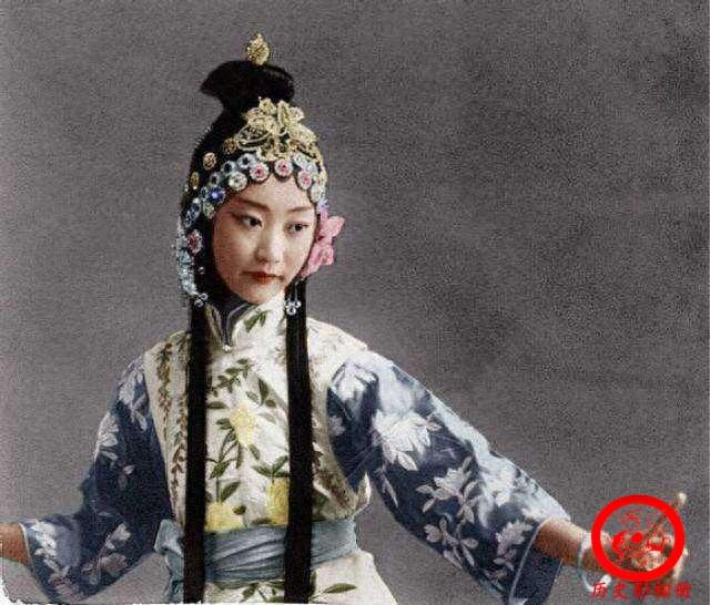 末代格格王敏彤老照片:为溥仪一生不嫁,却始终孤身一人晚景凄凉