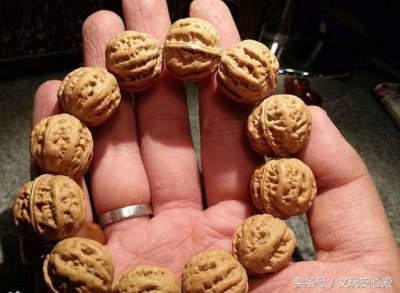 ​小核桃包浆后越来越红，真的是：受人劝，吃饱饭（玉化秘籍篇）