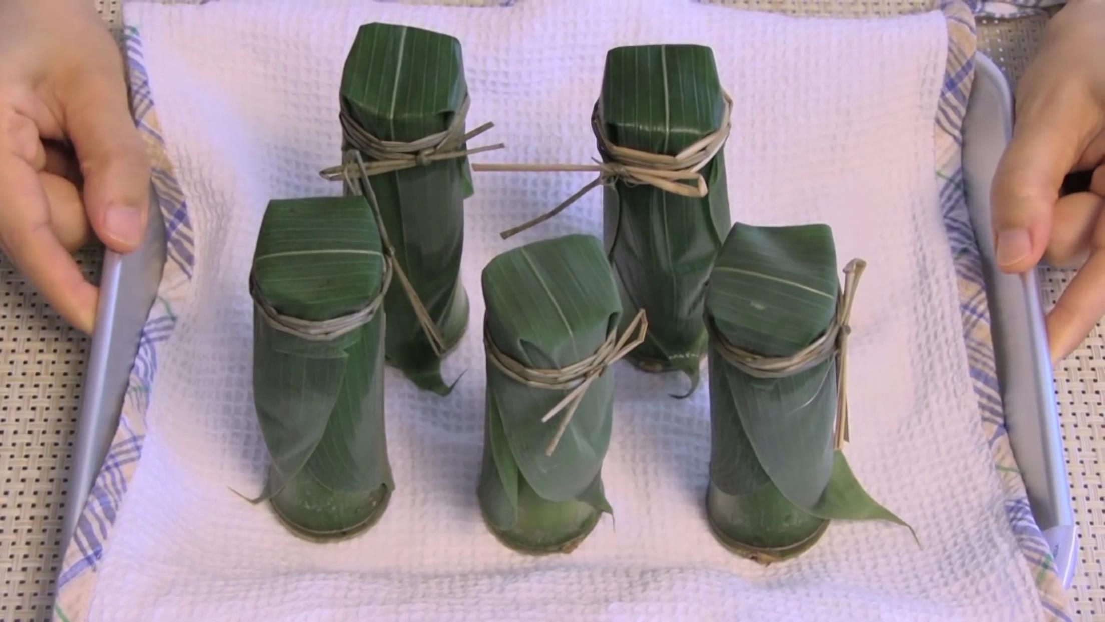 俗话说竹筒倒豆子,今天咱们来玩一发竹筒倒红豆糕,快点做起来