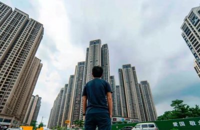 ​鹤岗4万房价栓不住人心，居民回答扎心：工资1800，暖气都开不起