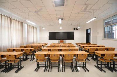 ​济南市历城第二中学（稼轩高中）学校介绍