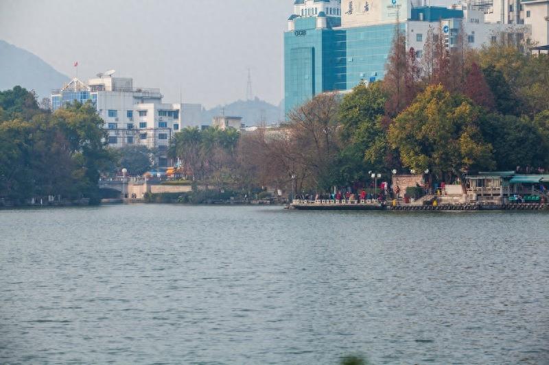 日月双塔文化公园,有