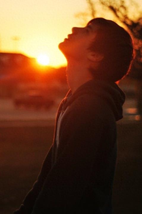 一人一半的情侣高清壁纸 恋爱的壁纸