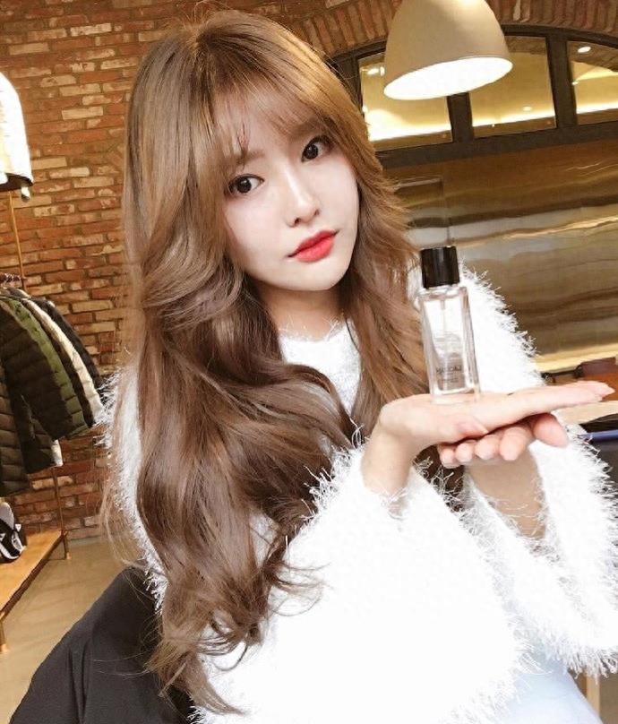 偏硬发质适合什么发型?这六款超美的发型治愈你的硬发质!