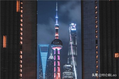 ​深夜放毒，高清壁纸。