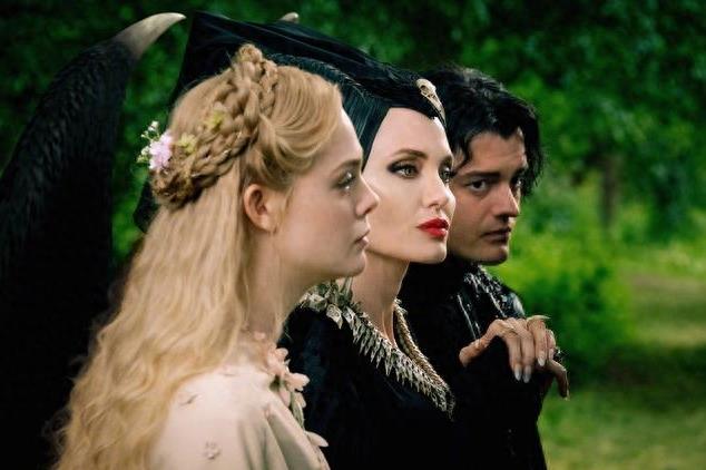 《沉睡魔咒2》：反转睡美人，黑魔女才是真爱