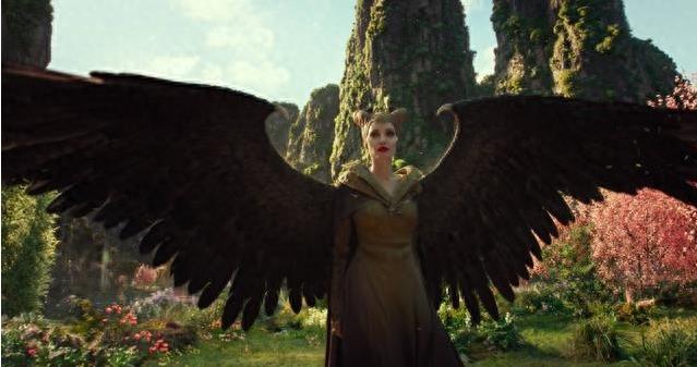 《沉睡魔咒2》：反转睡美人，黑魔女才是真爱