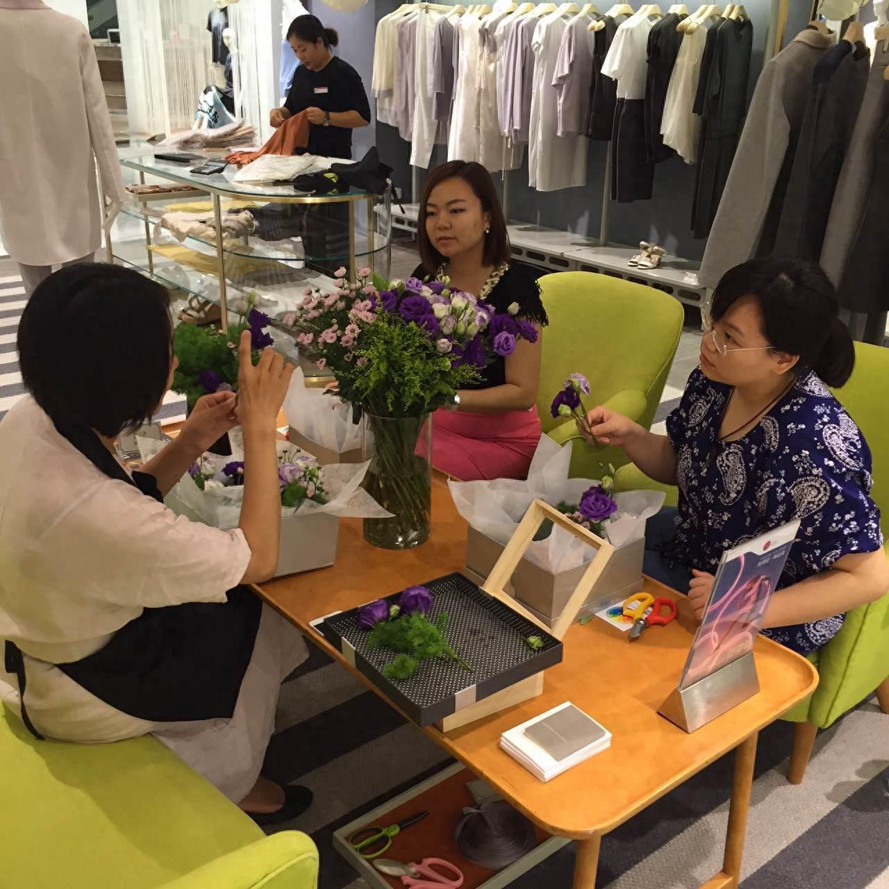 轻奢品牌《一花》与您相约北京新光天地(北京SKP)