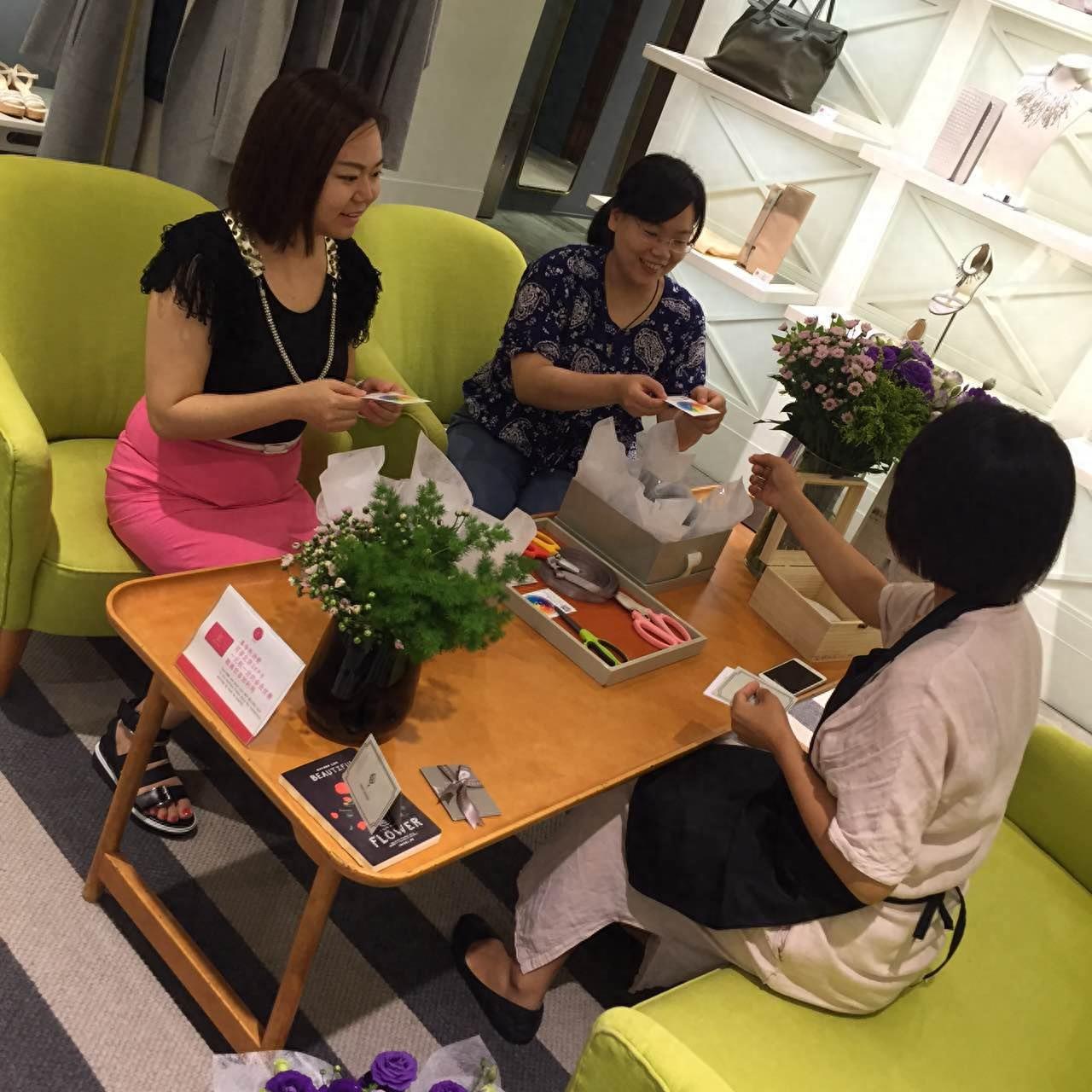 轻奢品牌《一花》与您相约北京新光天地(北京SKP)