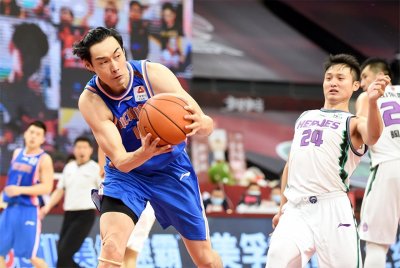 ​曾经的CBA冠军孟达，婚姻生活一地鸡毛，如今一心都在篮球上