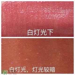 ysl镜面唇釉和黑管唇釉哪个好?ysl镜面唇釉和黑管唇釉区别 ysl镜面唇釉和黑管唇釉哪个好?ysl镜面唇釉和黑管唇釉区别