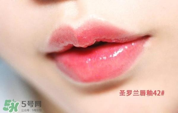 ysl镜面唇釉和黑管唇釉哪个好?ysl镜面唇釉和黑管唇釉区别 ysl镜面唇釉和黑管唇釉哪个好?ysl镜面唇釉和黑管唇釉区别