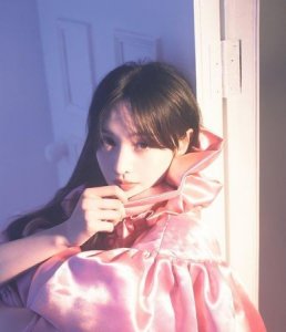 ​郑爽回归微博：「我会为自己发声」追骗子讨钱…2天后新帐号遭封