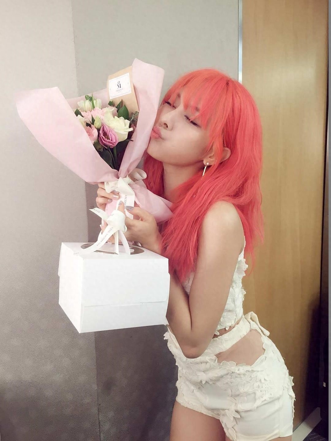 组图:女艺人王霏霏