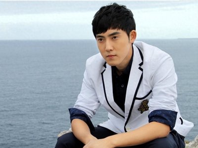 ​他曾是中戏校草，为什么沉浮十年，31岁仍是无名配角？