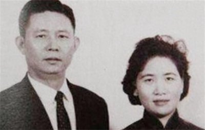 ​杨娇：19岁嫁老板成二房，50岁带3千元赴美，和首富丈夫分居至死