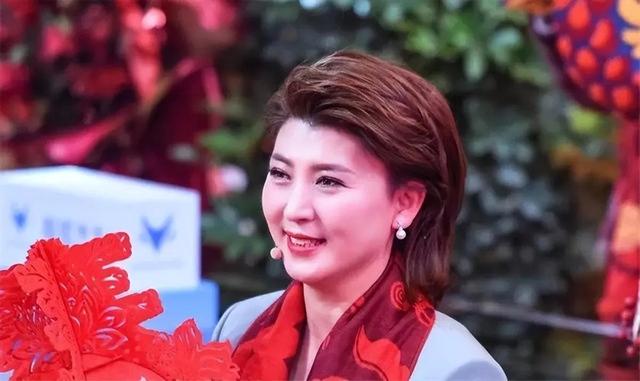 闫学晶23岁就有孩子了吗（闫学晶儿女双全）(6)