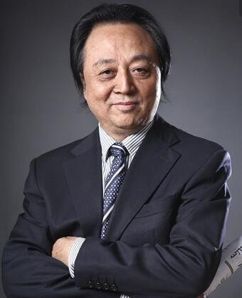 八位著名文学家(9位顶级文学名家权威推荐)(6)