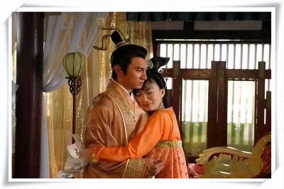 ​小周后趁姐姐生病爱上姐夫李煜，后来她被赵光义欺负，值得同情吗