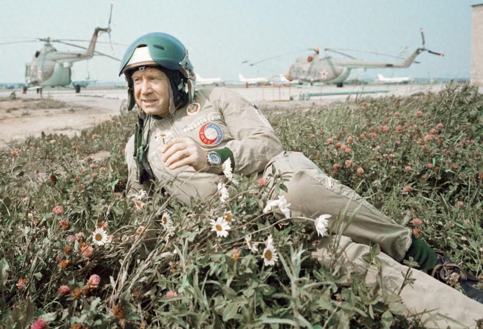 组图:“太空行走第一人”阿列克谢·列昂诺夫