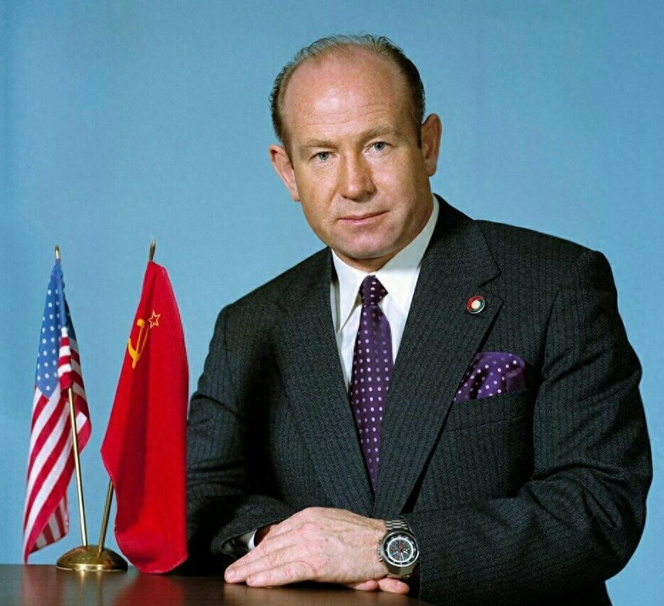 组图:“太空行走第一人”阿列克谢·列昂诺夫