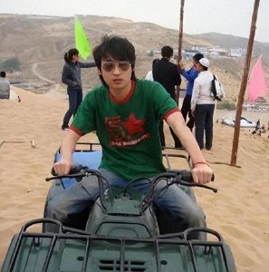 ​10年大喊“我爸是李刚”的李启铭，出狱后单位不敢收，如今咋样了