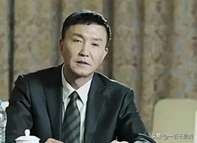 ​李达康真的是一个为国为民的好干部吗？不，他只是个政治投机分子