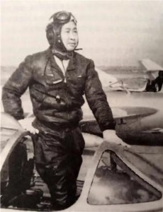 ​刘善本：31岁驾机起义，49岁升少将，53岁离世，葬入八宝山