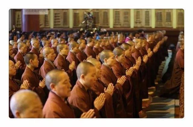 出家17年,她将破旧古寺改造成顶级佛学院,网友:佛在心中!