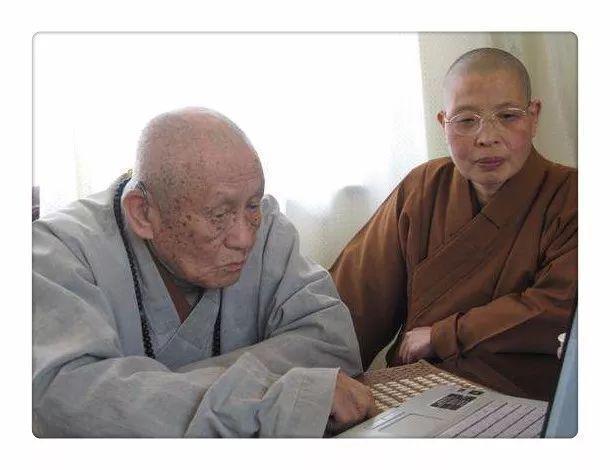 出家17年,她将破旧古寺改造成顶级佛学院,网友:佛在心中!