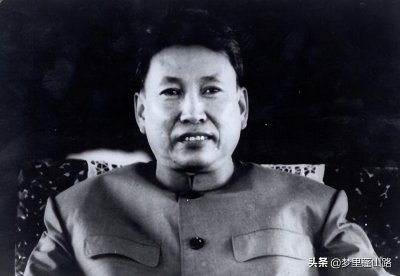​柬埔寨的波尔布特只活了73岁，可是他的部下却一个赛一个长寿