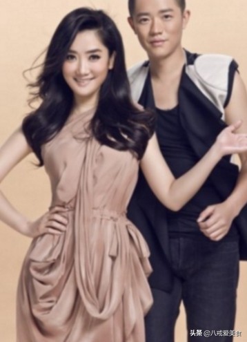 凤凰传奇主唱玲花素颜照,台上台下判若两人