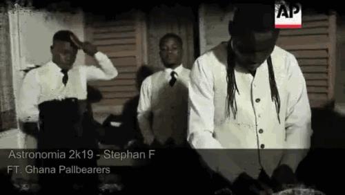 黑人抬棺是不是真的 黑人抬棺专业团队照片