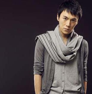 秦昊个人资料简历伊能静家世揭秘 秦昊问万茜我不是男神怎么回事