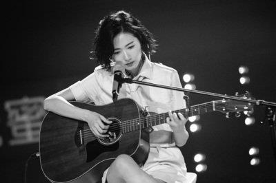 秦昊个人资料简历伊能静家世揭秘 秦昊问万茜我不是男神怎么回事