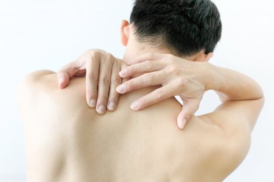 ​颈椎病的治疗方法有哪些啊（你的颈椎还好吗？得了颈椎病，不妨试试这几个方法