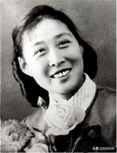 豫剧六大名旦,年轻时各个英姿飒爽!