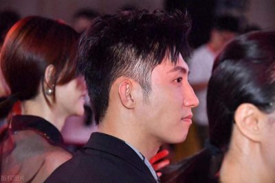 ​黄景瑜与前妻王雨馨六年纠葛全复盘，永不落幕的舆论战