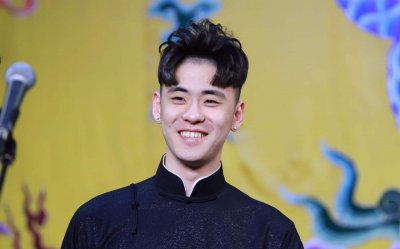 ​张云雷称只被郭德纲打过一次，因为当面怼了师父