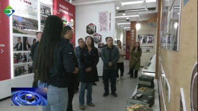 ​秦亮在交城县融媒体中心调研指导