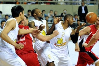 ​兵败法国，姚大主席就当向中国球迷谢罪，并自动辞职！