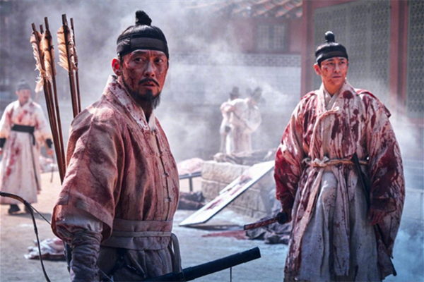 王国第二季最后一集解析 王国最后出现的女人是谁