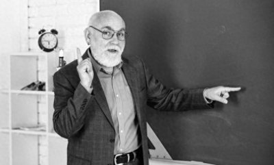 ​“投资大师”芒格