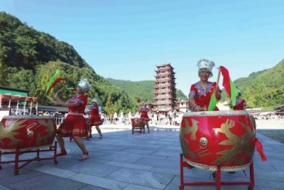 ​张吉怀高铁开始试运行，开通后长沙两个多小时到湘西，沿线可赏多处美景